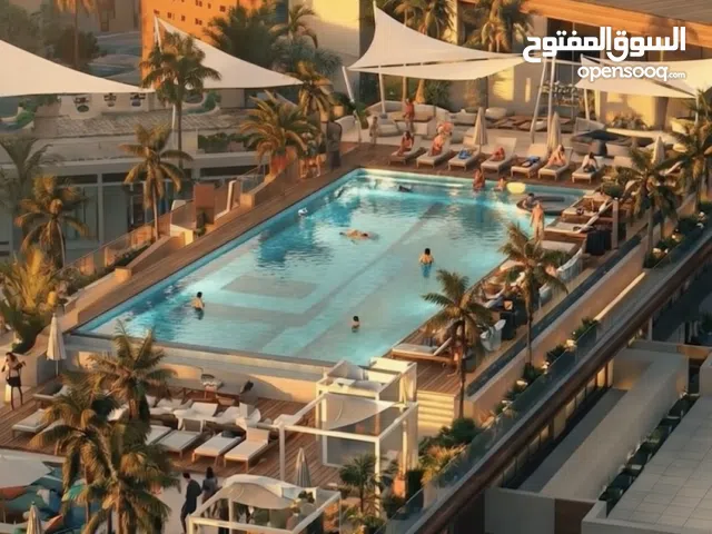 شقة راقية في مجمع سكني متكامل مع جميع المرافق السياحية في الحيل مقابل البحر