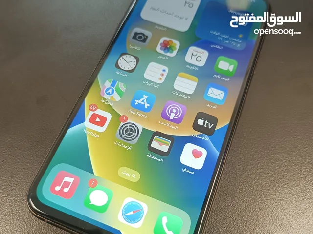 Apple iPhone 11 Pro Max 256 GB in Nablus