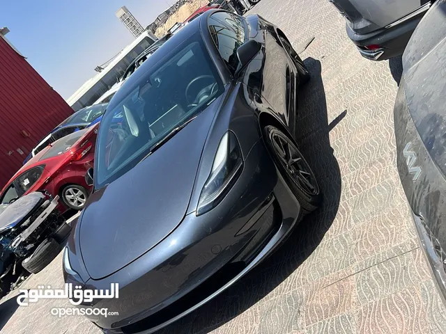 تيسلا موديل 3 لون فيراني ...2023 standard plus حرة