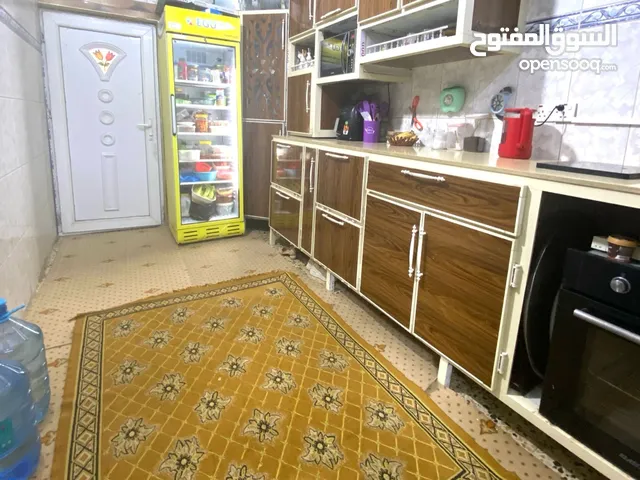 125 m2 4 Bedrooms Townhouse for Sale in Basra Um Qasr