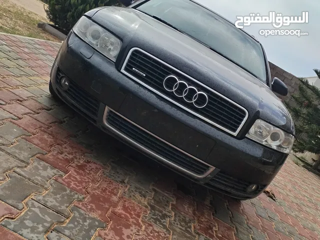 أودي A4 2004