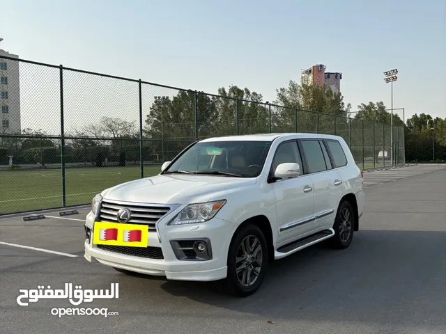 Lexus LX570