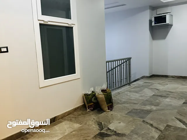 900 m2 4 Bedrooms Villa for Sale in Tripoli Al-Sabaa