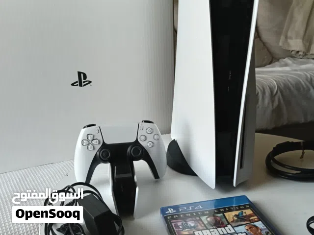 playstation 5 disc version with controller
