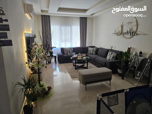 شقة ضمن كمباوند سرايا دير غبار 2 للبيع