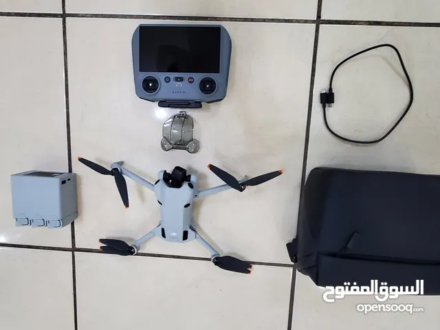 Dji mini 4 pro في حاله ممتازه للتواصل و للاستفسار يرجا استخدام الواتساب و السعر ثابت