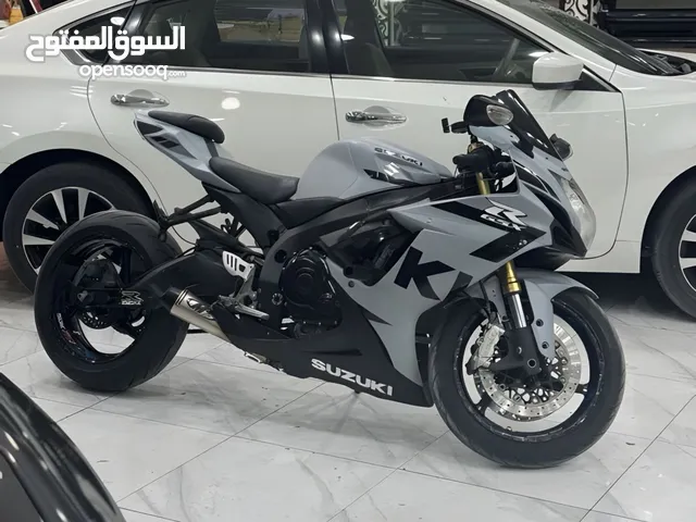 سوزوكي Gsxr750 2013