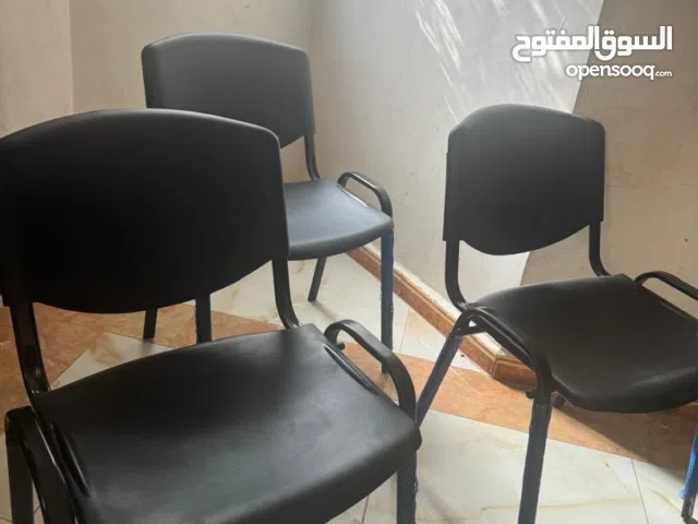 كراسي مكتبية للبيع متوفر عدد اكثر من 15