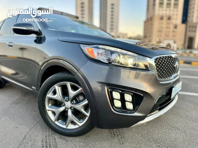 Used Kia Sorento in Tripoli