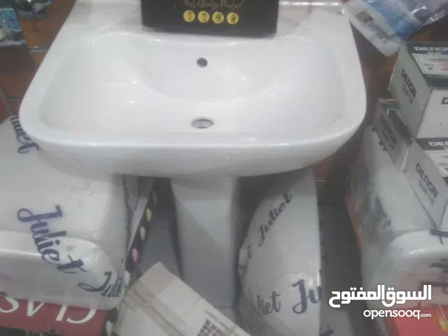 سباك جميع أنواع الصيانة والسباكة