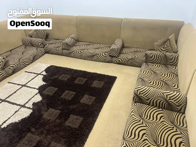 غرفة جلوس ارضية