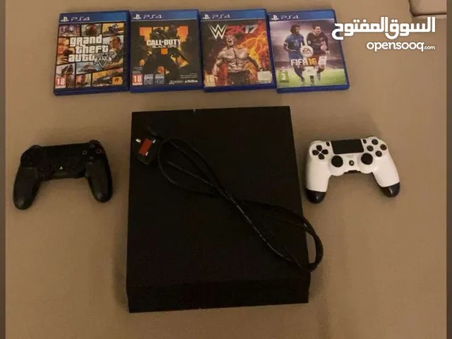 PlayStation 4 PlayStation for sale in Ras Al Khaimah