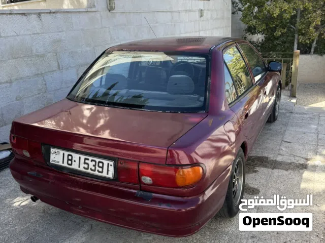 1994 ميتسوبيشي لانسر Standard