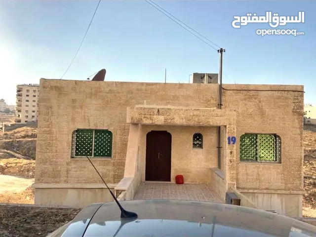 180 m2 4 Bedrooms Townhouse for Sale in Amman Al Hashmi Al Shamali