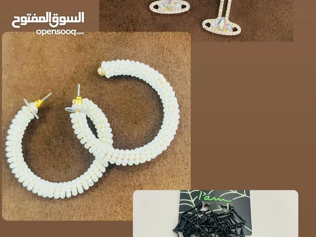 Luxury jewelry for beautiful women who want to be shiny everywhere