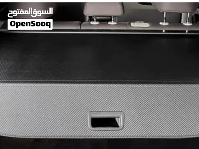 Lexus RX retractable cargo cover