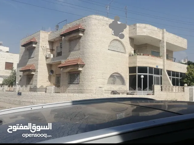 620 m2 More than 6 bedrooms Villa for Sale in Amman Al Jandaweel