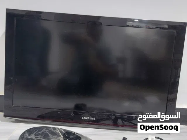 شاشة تلفزيون ماركة سامسونك حجم 32 نظيفة جدا
