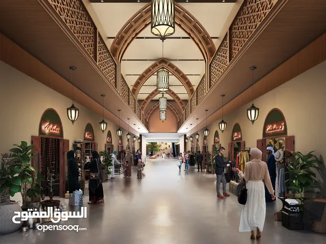 أفخم شقة بثلاث غرف وصالة في مسقط الدفع بالأقساط
