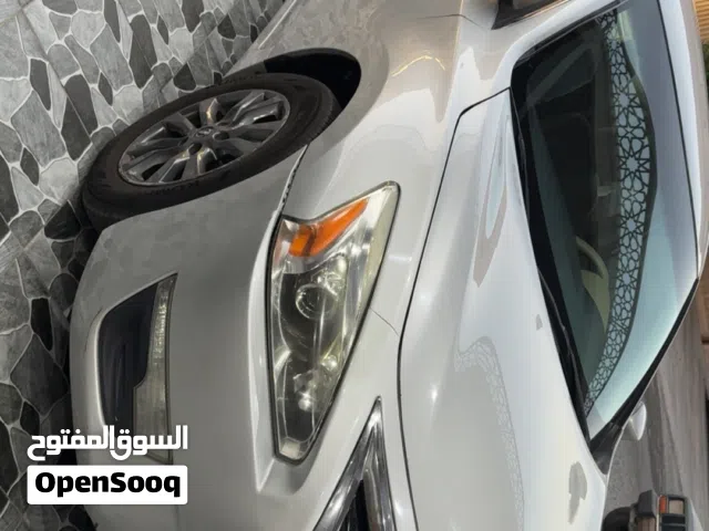 2015 نيسان التيما SV