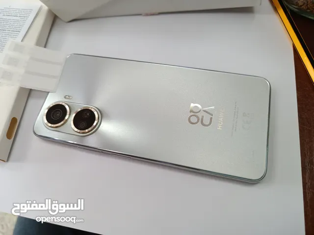 Huawei nova 10 SE 256 GB in Sharjah