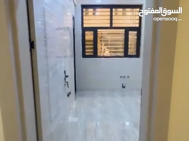 90 m2 2 Bedrooms Apartments for Rent in Baghdad Adamiyah