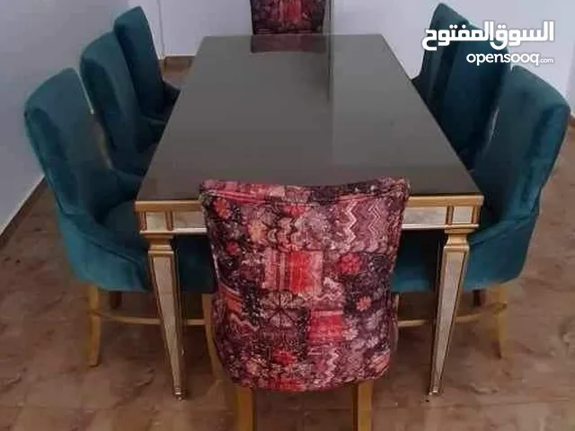 اثاث مستعمل استعمال بسيط طاولت سفره كبيره مع ثمن كراسي كنب الموقع الزرقاء قضاء بيرين