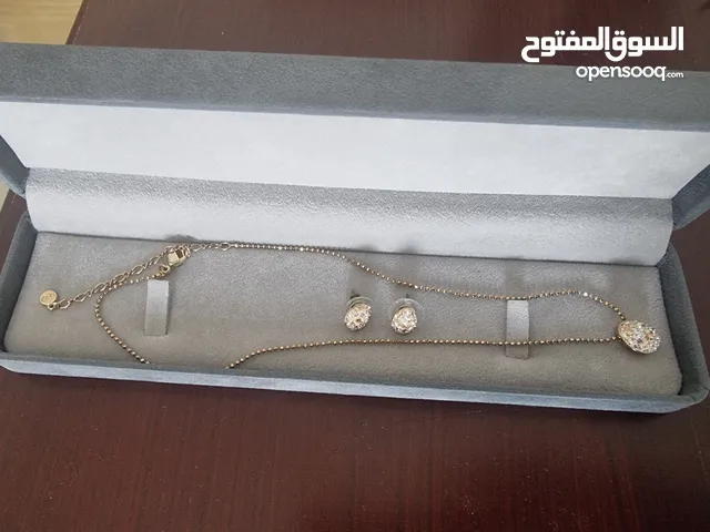 SWAROVSKI set Necklace, earrings RO. 40 - as good as new