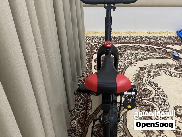 دراجة رياضية مستعملة للبيع