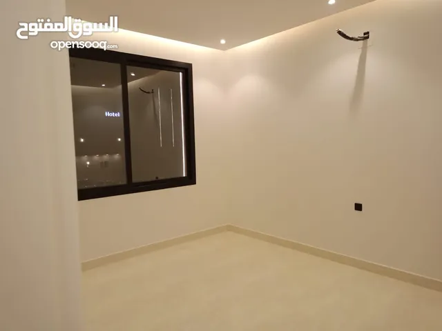 180 m2 3 Bedrooms Apartments for Rent in Al Riyadh King Faisal