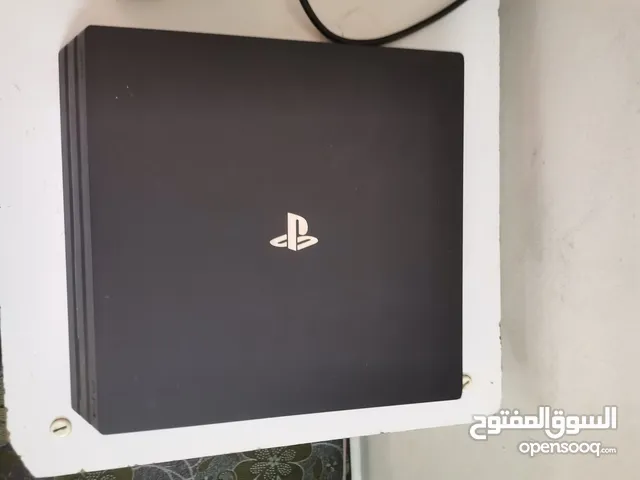 بلايستيشن فور برو مع ايد اصلية بسعر مناسب مع كامل اغراضها ووصلاتها عليها العاب مميزه gta اقرأ الوصف