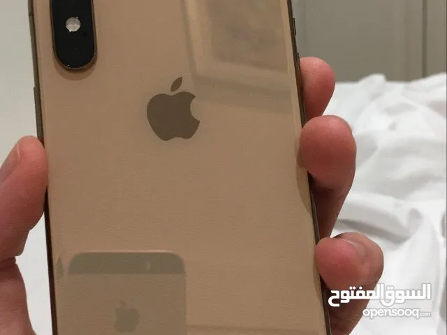 IPhone Xs ايفون