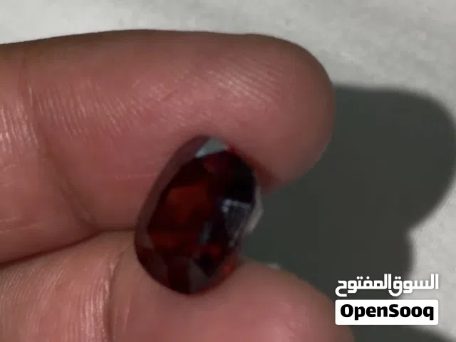 Garnet  حجر فخم طبيعي مع شهادة غارنيت بيروب