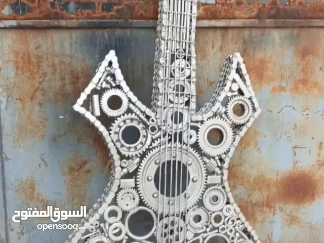 قيتار تحف يدويه