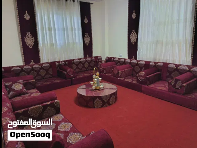 جلسات عربيه و خليجيه و سعوديه و جميع انواع الفرشات المفرد و المجوز