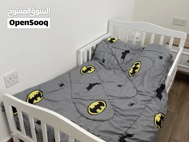 تخت اطفال مع فرشه