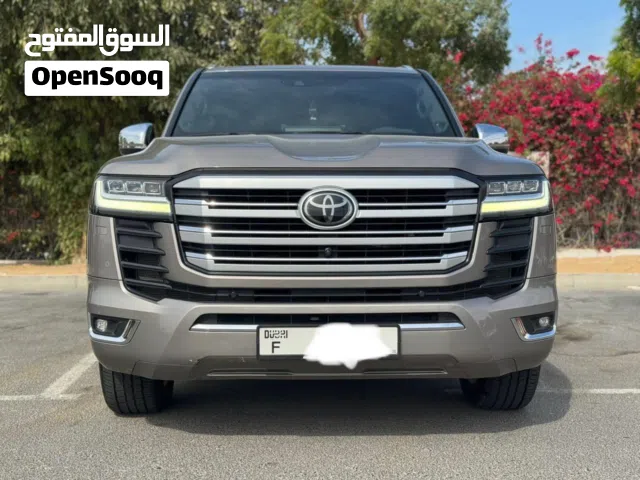 Used Toyota Land Cruiser in Ajman