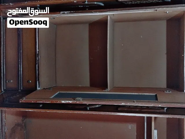 خزانة للبيع درفتين تعليق و درفة طوي و جرارين .