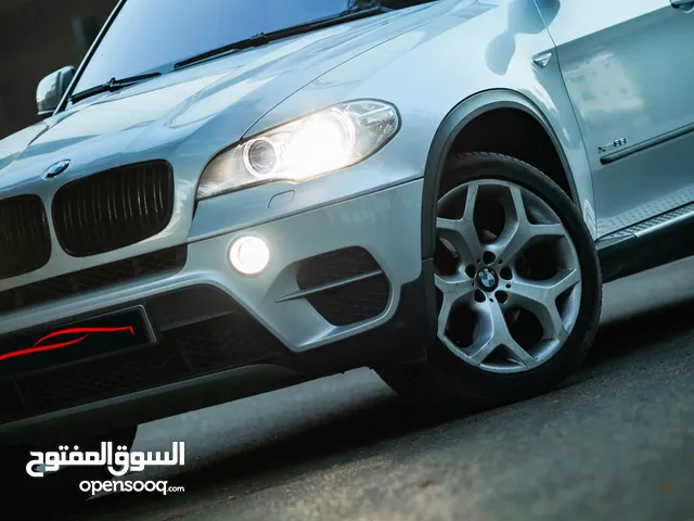 BMW X5 V6 3.0 L, 2011 Full Option Sport Panorama with Full maintenance