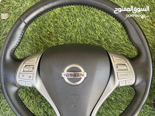 للبيع اغراض نيسان التيما 2015 و2020