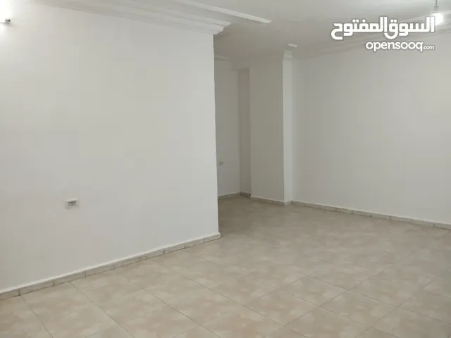 135 m2 3 Bedrooms Apartments for Rent in Zarqa Al Zarqa Al Jadeedeh