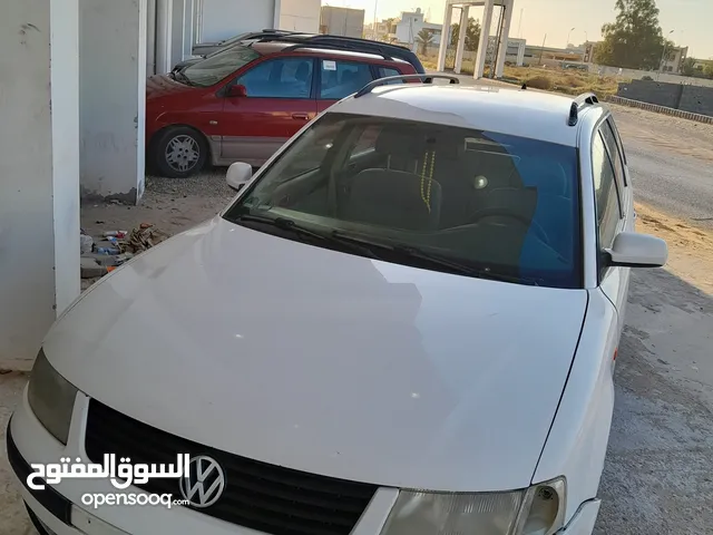 Volkswagen Passat CC in Tripoli
