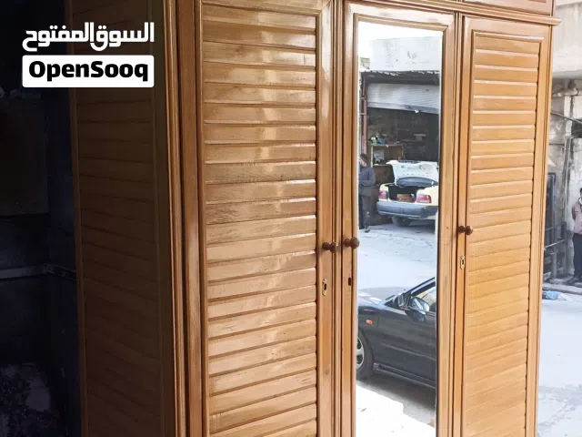 خزانة سبايط زان اصلية تقيلة مجددة بلكامل مكفولة سنتين