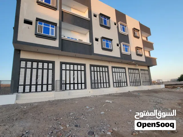 عمارة لوكس للبيع في عدن النصر باقي تفاصيل العمارة راسلني واتساب