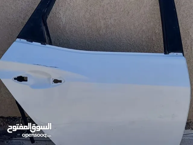 السلام عليكم عندي غراض سياره ازيرا و أوبتيما اللبيع