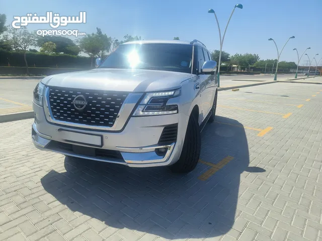 Nissan Patrol Platinum V8 bug engine