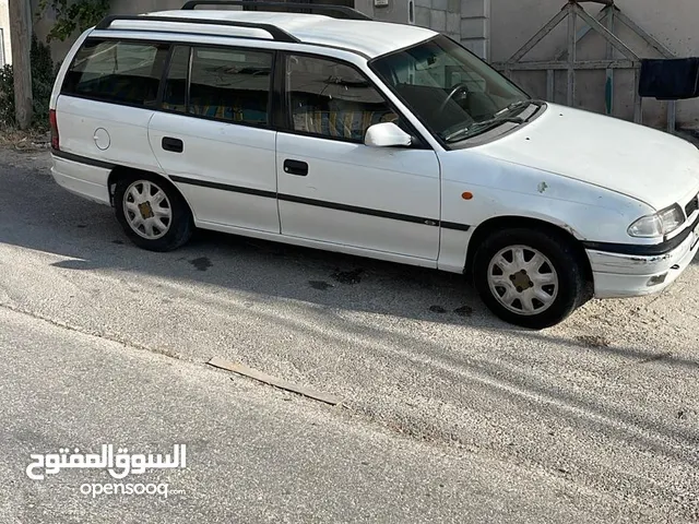 أوبل استر استرا أسرتا 1998