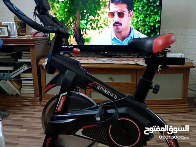 دراجة رياضه ثابته بتحمل أوزان عاليه نخب اول ثقيله