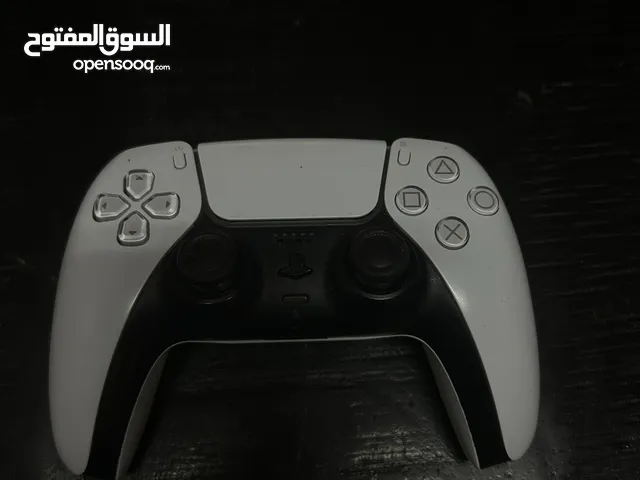 Ps5 new controller (no stick drift) price is negotiable