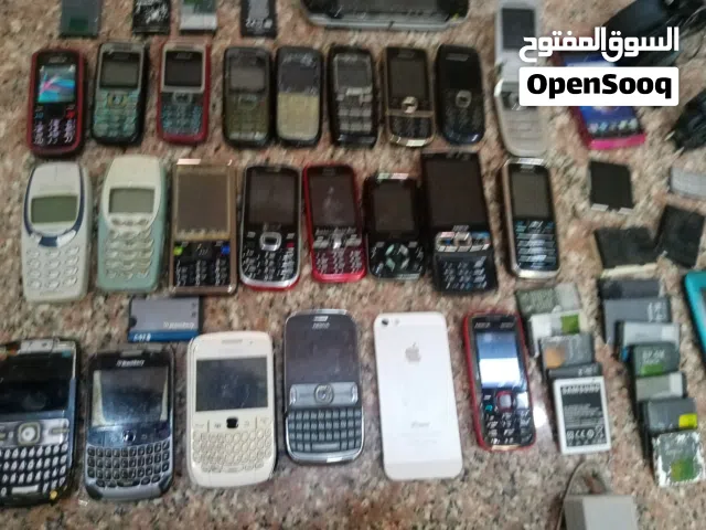 خلويات قديمة للبيع..